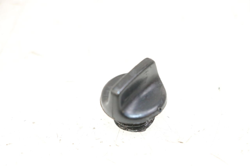 photo de TAPPO OLIO MOTORE HONDA CR 85 (2003 - 2007)