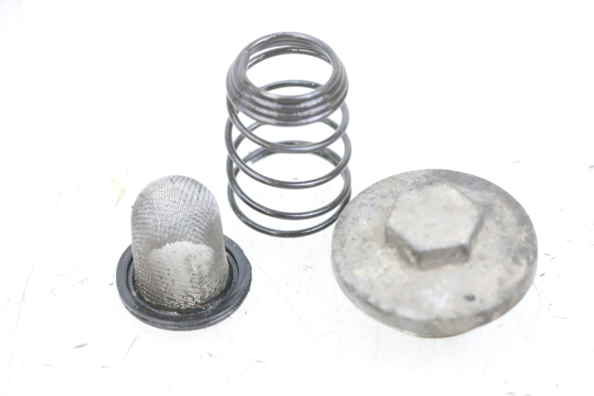 photo de TAPPO CARTER OLIO PEUGEOT KISBEE 4T 50 (2010 - 2017) - Vista principale