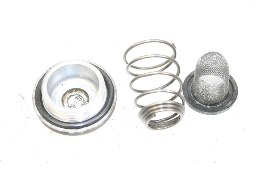 photo de TAPPO OLIO MOTORE KYMCO LIKE 125 (2009 - 2016) - Zoom sullo stato d'uso