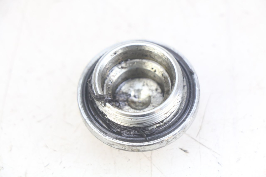 photo de TAPPO CARTER OLIO PIAGGIO MP3 RL 250 (2007 - 2010)