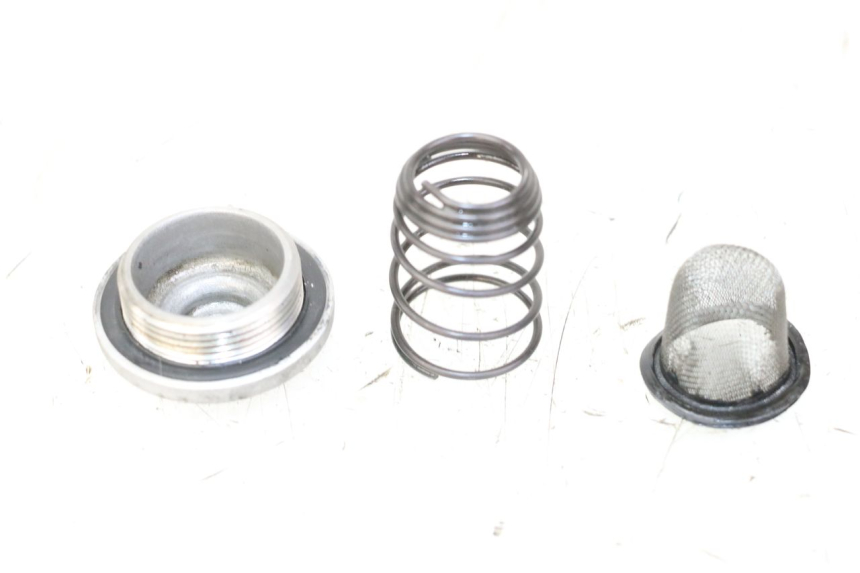 photo de TAPPO OLIO MOTORE PEUGEOT VIVACITY 125 (2010 - 2017)