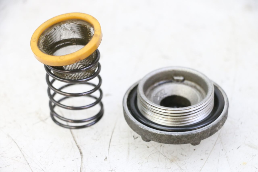 photo de TAPPO OLIO MOTORE YAMAHA X-MAX XMAX 250 (2006 - 2009)