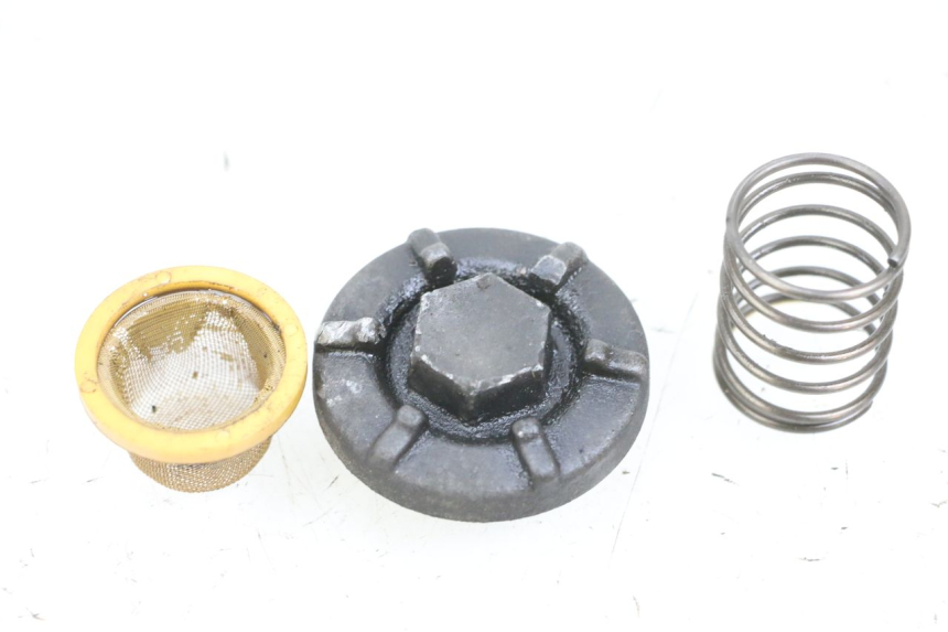 photo de TAPPO OLIO MOTORE YAMAHA X-MAX XMAX 125 (2010 - 2014)