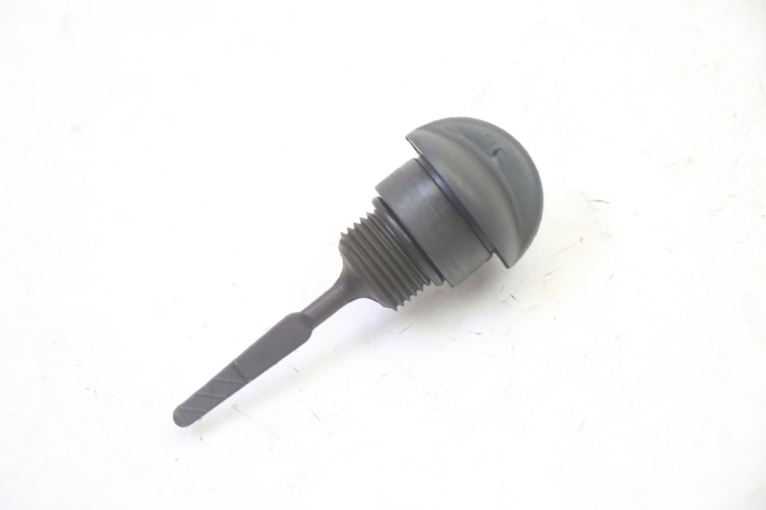 photo de TAPPO COPERCHIO OLIO PIAGGIO XEVO - X EVO 125 (2007 - 2016)