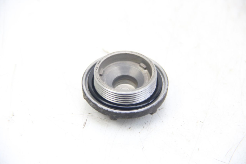 photo de TAPPO COPERCHIO OLIO YAMAHA HW XENTER 125 (2011 - 2017)