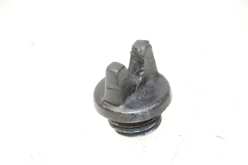 photo de TAPPO OLIO MOTORE YAMAHA YZ 125 (1998 - 2005)