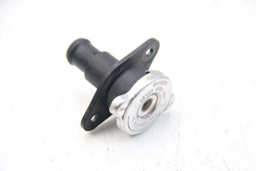 photo de TAPPO DEL RADIATORE BMW C1 125 (2000 - 2003)