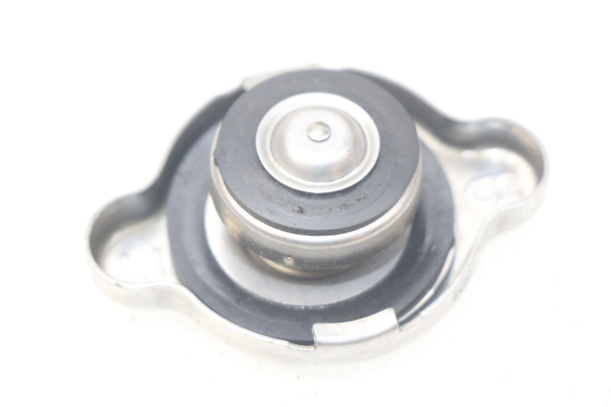 photo de TAPPO DEL RADIATORE HONDA CRF 250 (2010 - 2013)