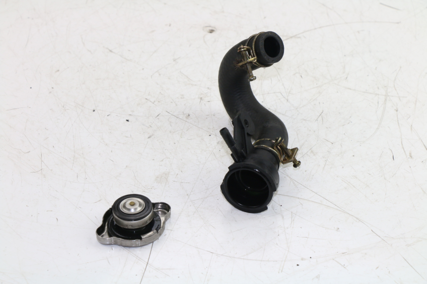 photo de TAPPO DEL RADIATORE KYMCO GRAND DINK 125 (2002 - 2007)