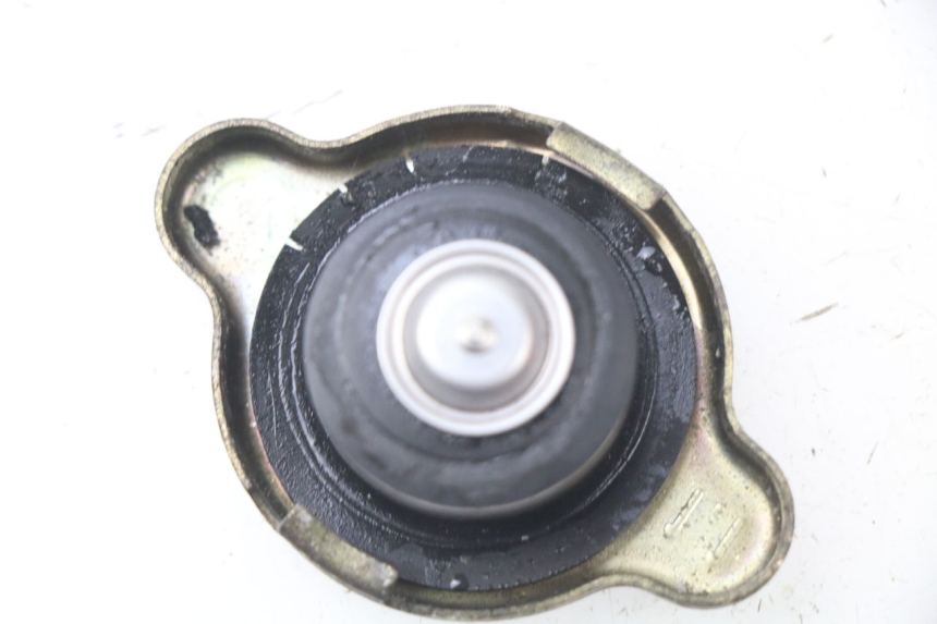 photo de TAPPO DEL RADIATORE HONDA CBR 919 RR FIREBLADE 900 (1998 - 1999)