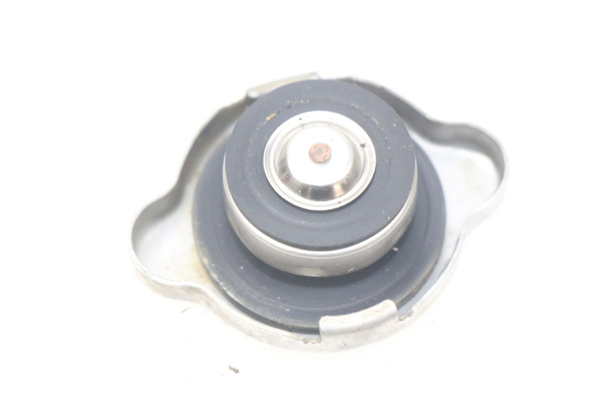 photo de TAPPO DEL RADIATORE HONDA CRF 250 (2013 - 2016)