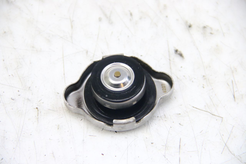 photo de TAPPO DEL RADIATORE HONDA PES PS I 125 (2006 - 2012)