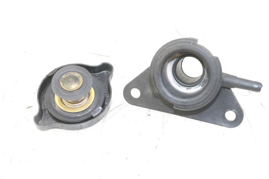 photo de TAPPO DEL RADIATORE SUZUKI UH BURGMAN 125 (2002 - 2006)