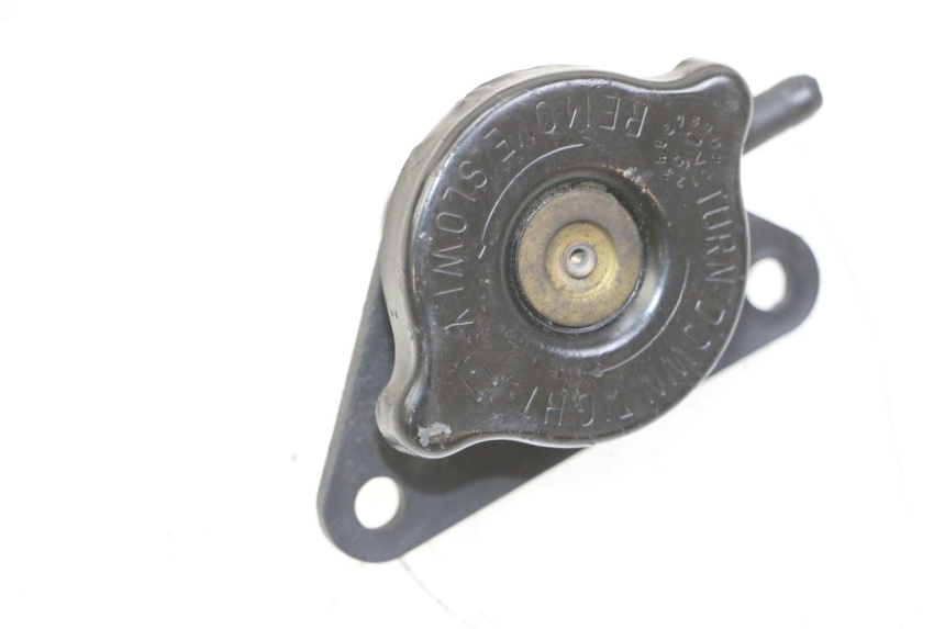 photo de TAPPO DEL RADIATORE SUZUKI UH BURGMAN 125 (2002 - 2006)