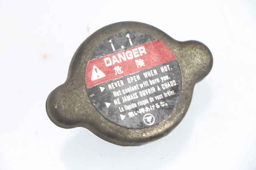 photo de TAPPO DEL RADIATORE HONDA VTR F FIRESTORM 1000 (1997 - 2001) - Vista principale