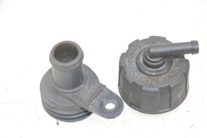 photo de TAPPO DEL RADIATORE YAMAHA X-MAX XMAX 125 (2010 - 2014)