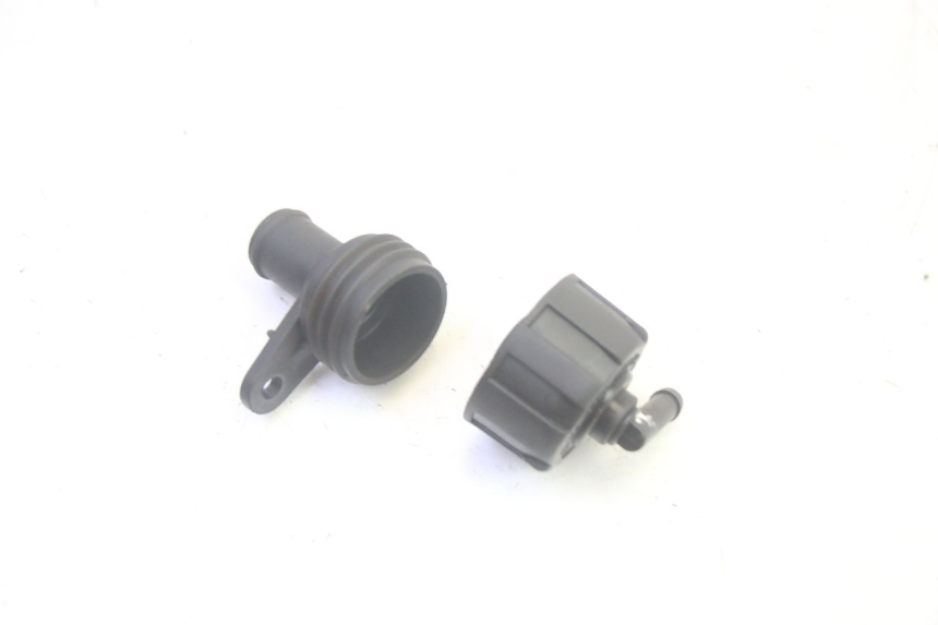 photo de TAPPO DEL RADIATORE YAMAHA XMAX X-MAX 125 (2006 - 2009) - Vista d'insieme del prodotto