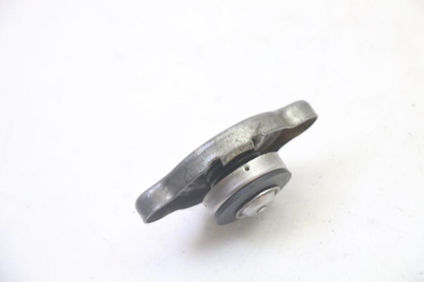 photo de TAPPO DEL RADIATORE YAMAHA YZ 125 (1998 - 2005)