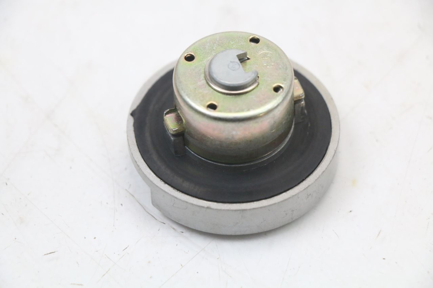 photo de TAPPO SERBATOIO CARBURANTE KYMCO AGILITY 4T 50 (2018 - 2022)