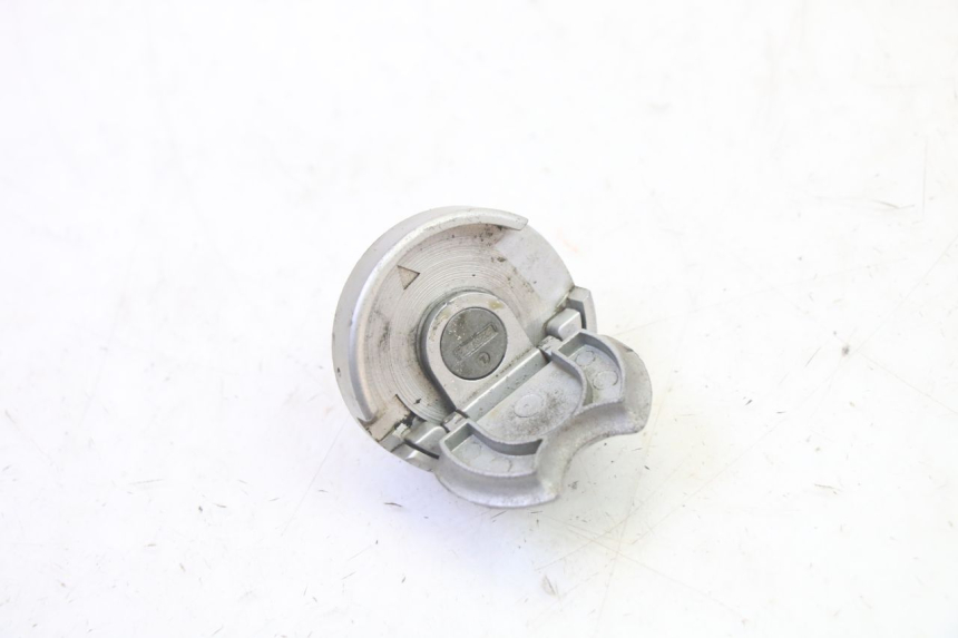 photo de TAPPO SERBATOIO KYMCO AGILITY NAKED RENOUVO 2T 50 (2011 - 2018)