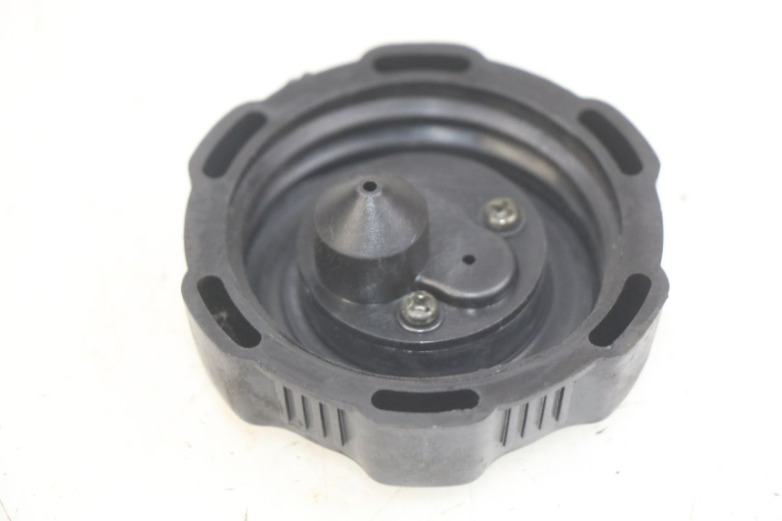 photo de TAPPO SERBATOIO CARBURANTE APRILIA SCARABEO LIGHT 125 (2007 - 2011)