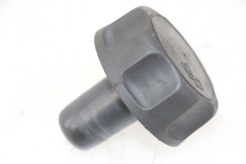 photo de TAPPO SERBATOIO CARBURANTE MBK BOOSTER SPIRIT NAKED 50 (2004 - 2017)