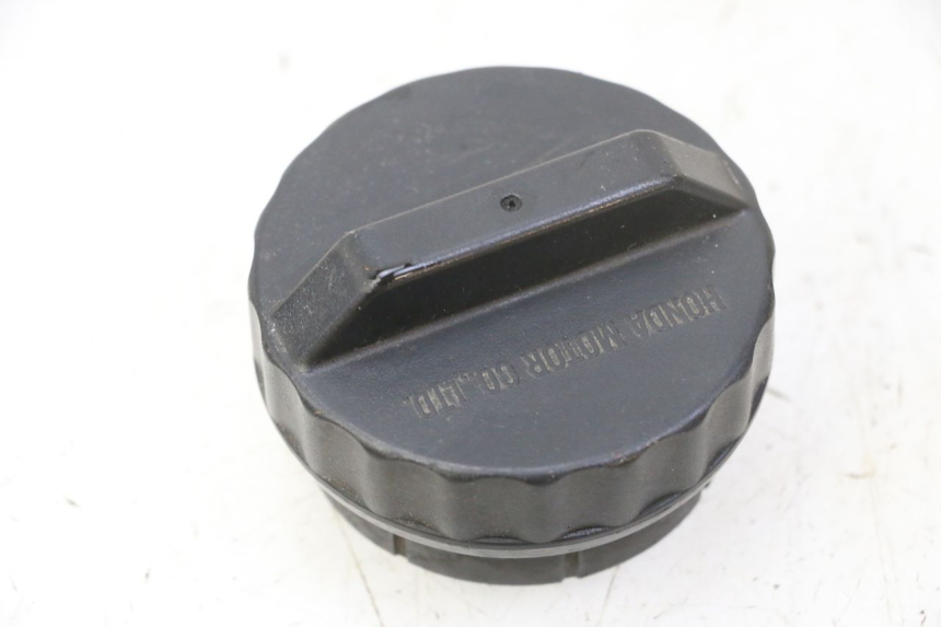 photo de TAPPO SERBATOIO HONDA FES S-WING SWING ABS 125 (2007 - 2015)