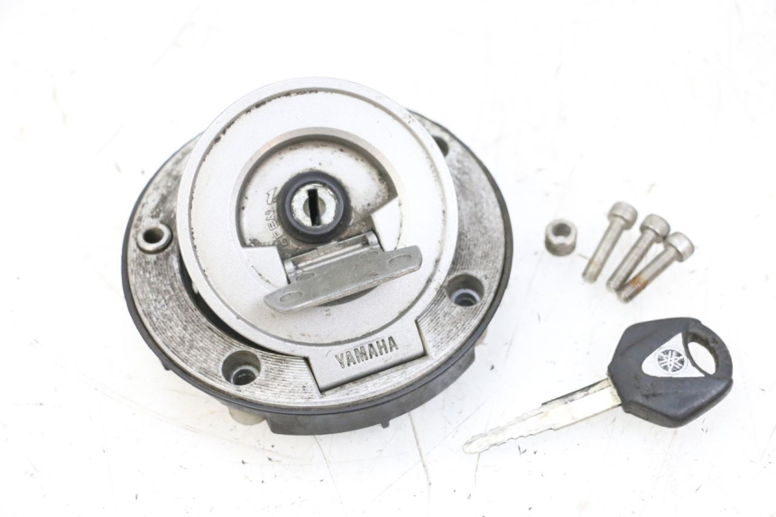 photo de TAPPO SERBATOIO YAMAHA FJR ABS 1300 (2006 - 2012) - Zoom sullo stato d'uso