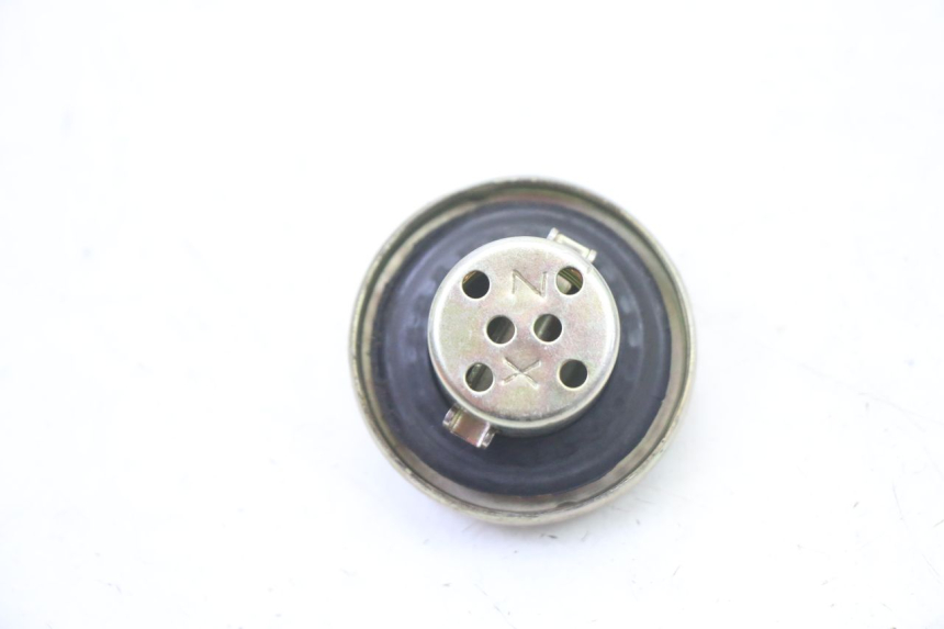 photo de TAPPO SERBATOIO BENZINA VENESI FLY RETRO 4T 50 (2020 - 2025)