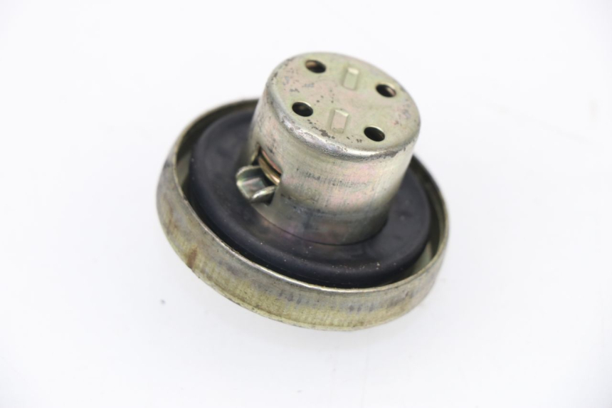 photo de TAPPO SERBATOIO CARBURANTE REVATTO FUTURA GT 125 (2006 - 2008)