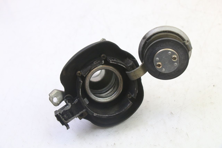 photo de TAPPO SERBATOIO CARBURANTE KYMCO GRAND DINK 125 (2008 - 2014)