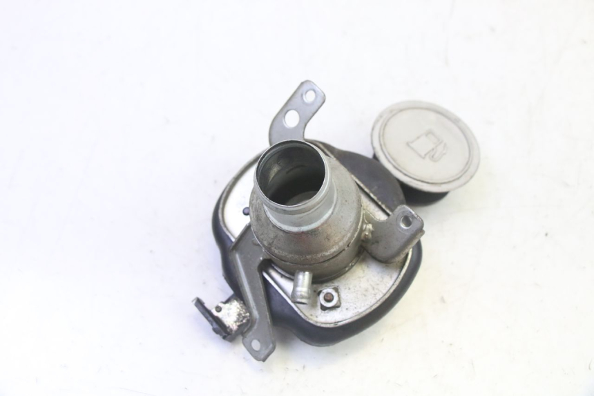 photo de TAPPO SERBATOIO CARBURANTE KYMCO GRAND DINK 125 (2008 - 2014)