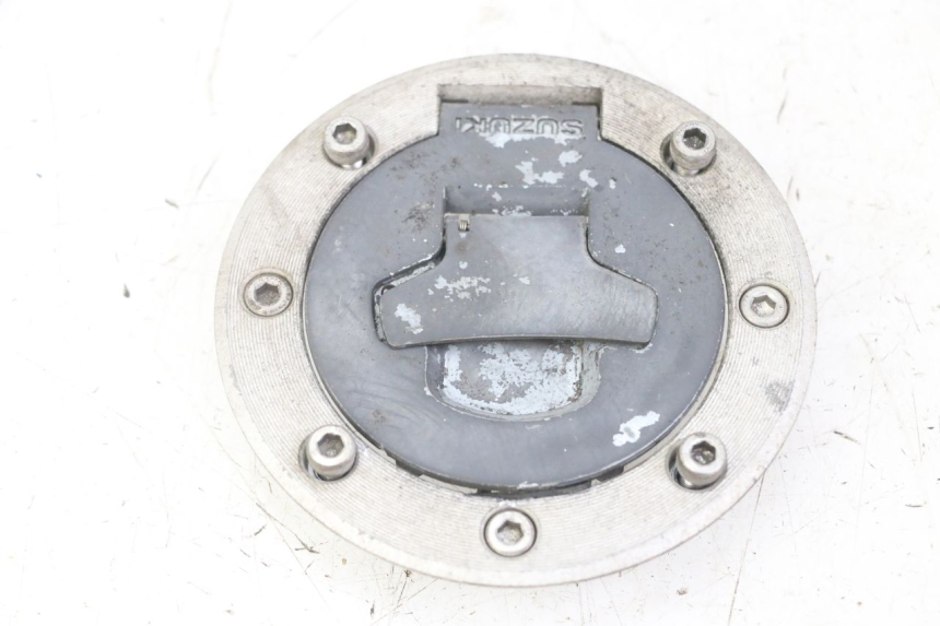 photo de TAPPO SERBATOIO BENZINA SUZUKI GS GSE 500 (2001 - 2003)