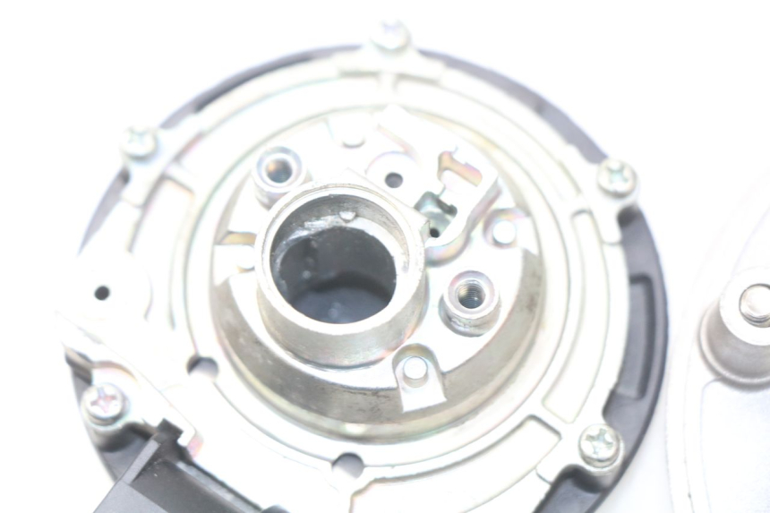 photo de TAPPO SERBATOIO CARBURANTE SUZUKI GSX-R GSXR K16 1000 (2012 - 2016)