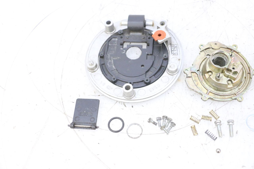 photo de TAPPO SERBATOIO SUZUKI GSXR GSX-R 1000 (2003 - 2004) - Zoom sullo stato d'uso