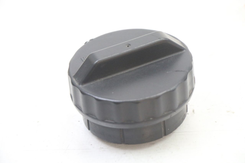 photo de TAPPO SERBATOIO HONDA FES S-WING SWING ABS 125 (2007 - 2015)