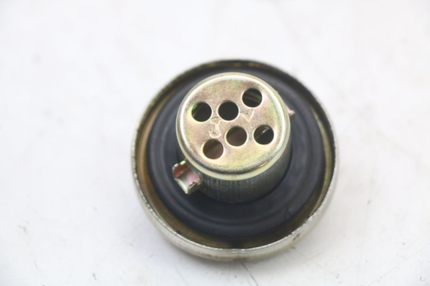 photo de TAPPO SERBATOIO JM MOTORS VX 125 (2022 - 2025)