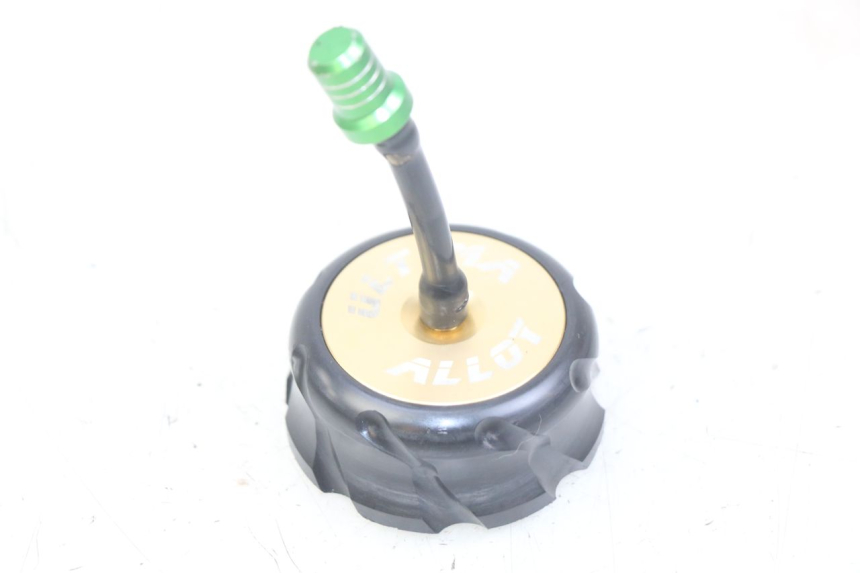 photo de TAPPO SERBATOIO CARBURANTE KAWASAKI KX 85 (2001 - 2013)