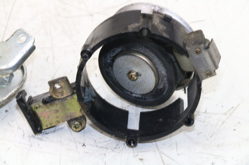 photo de TAPPO SERBATOIO CARBURANTE KYMCO GRAND DINK 125 (2008 - 2014)