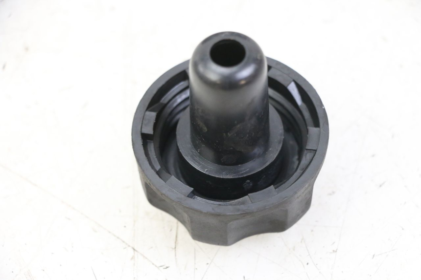 photo de TAPPO SERBATOIO CARBURANTE MBK OVETTO ONE 2T 50 (2013 - 2017)