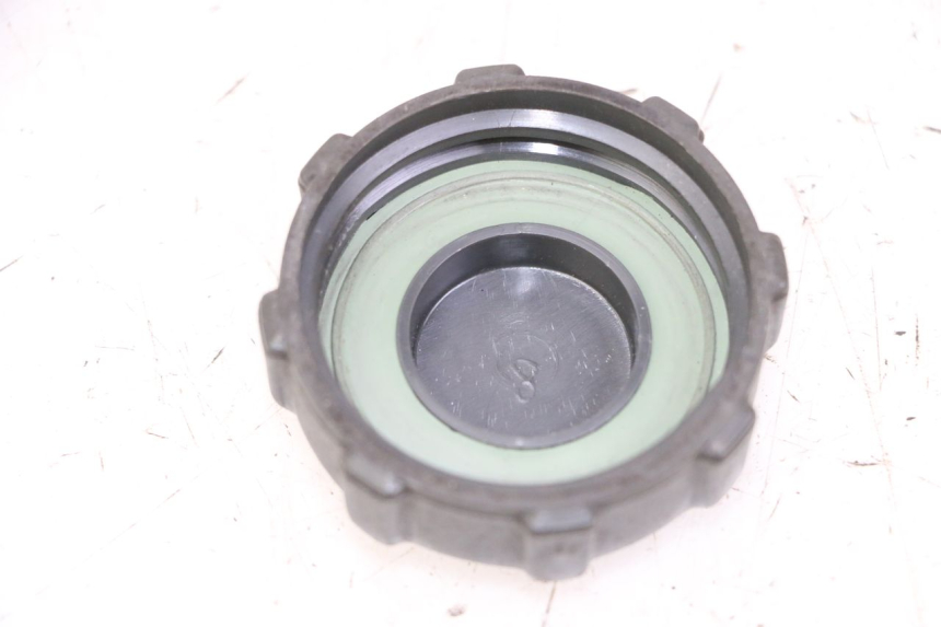 photo de TAPPO SERBATOIO PIAGGIO MP3 500 (2014 - 2016)
