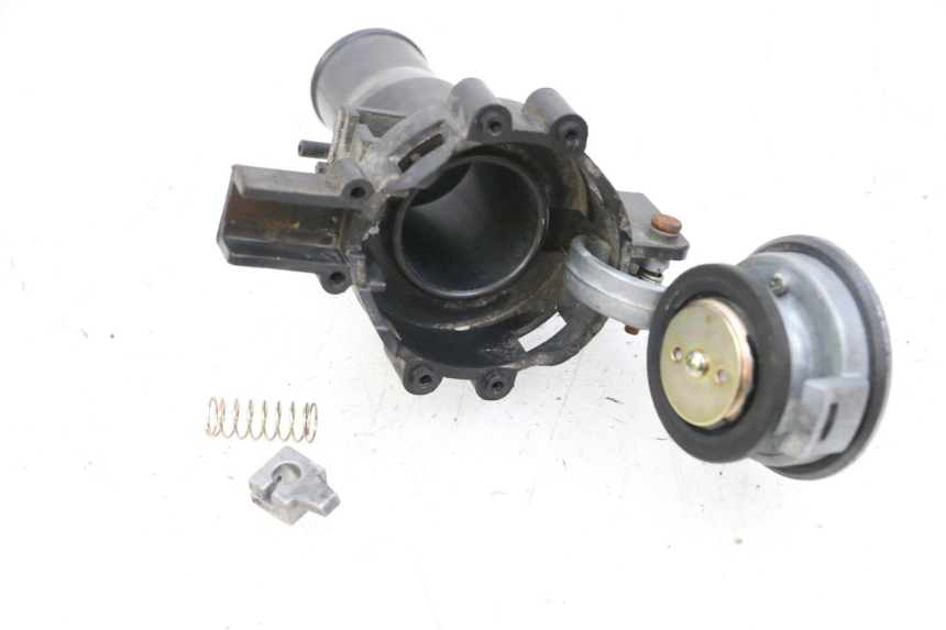 photo de TAPPO SERBATOIO CARBURANTE SYM ORBIT III 3 4T 50 (2018 - 2021) - Vista principale