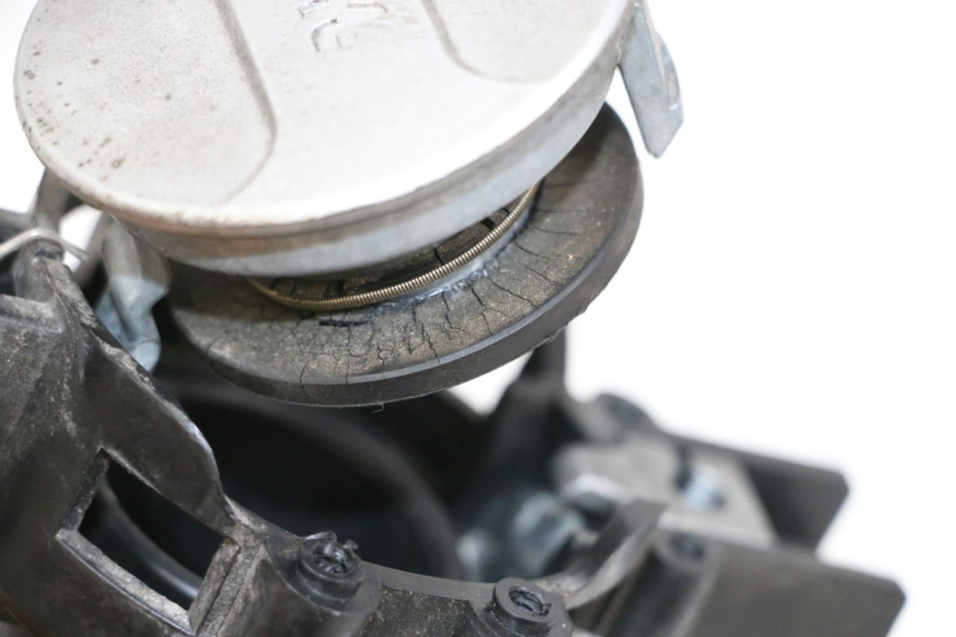 photo de TAPPO SERBATOIO CARBURANTE SYM ORBIT III 3 4T 50 (2018 - 2021) - Dettaglio del componente