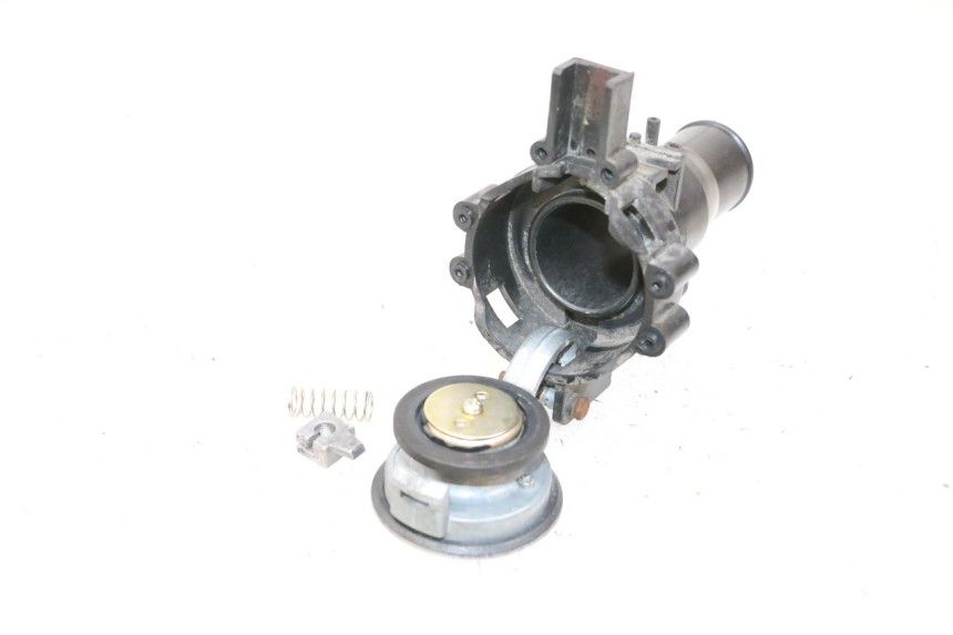 photo de TAPPO SERBATOIO CARBURANTE SYM ORBIT III 3 4T 50 (2018 - 2021) - Zoom sullo stato d'uso