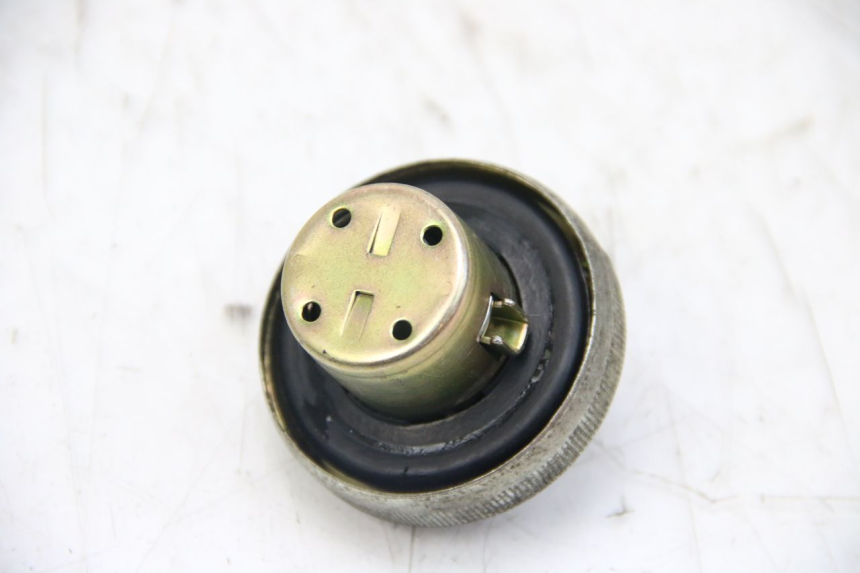photo de TAPPO SERBATOIO CARBURANTE HONDA PES PS I 125 (2006 - 2012)