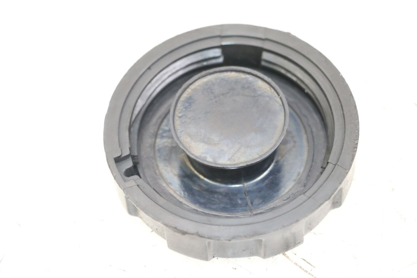 photo de TAPPO SERBATOIO CARBURANTE PEUGEOT KISBEE 2T 50 (2018 - 2022)