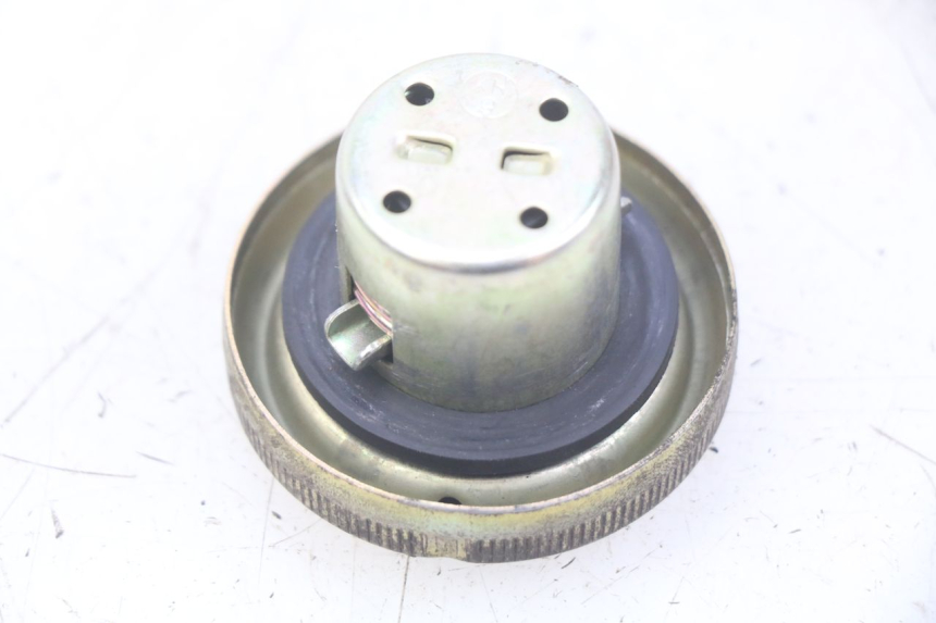 photo de TAPPO SERBATOIO CARBURANTE PEUGEOT TWEET 4T 50 (2010 - 2014)