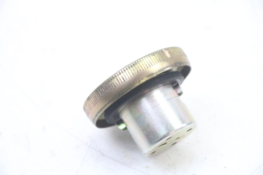 photo de TAPPO SERBATOIO CARBURANTE PEUGEOT TWEET 4T 50 (2018 - 2020)