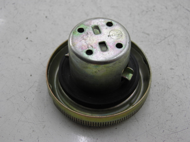 photo de TAPPO SERBATOIO CARBURANTE PEUGEOT TWEET 4T 50 (2010 - 2014)