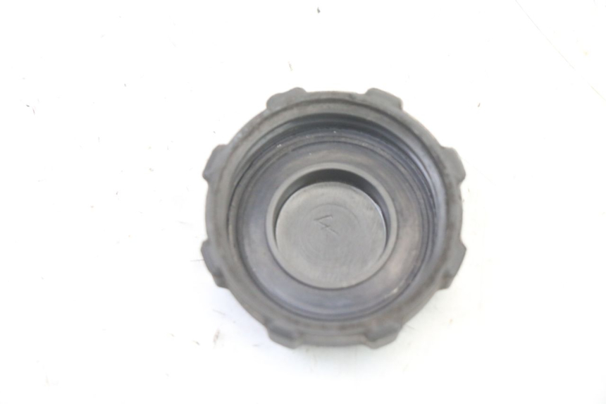 photo de TAPPO SERBATOIO CARBURANTE PIAGGIO MP3 LT 400 (2007 - 2012)